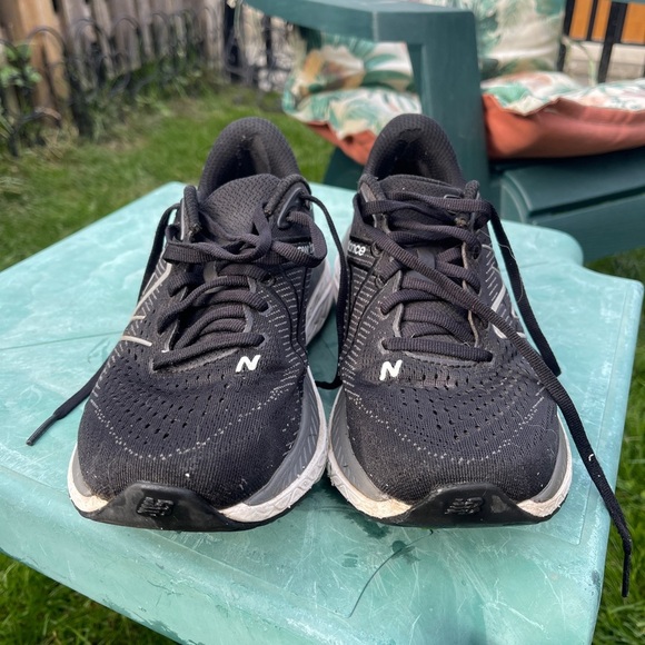 New Balance 860 Black Runners Size 8 - Picture 2 of 7